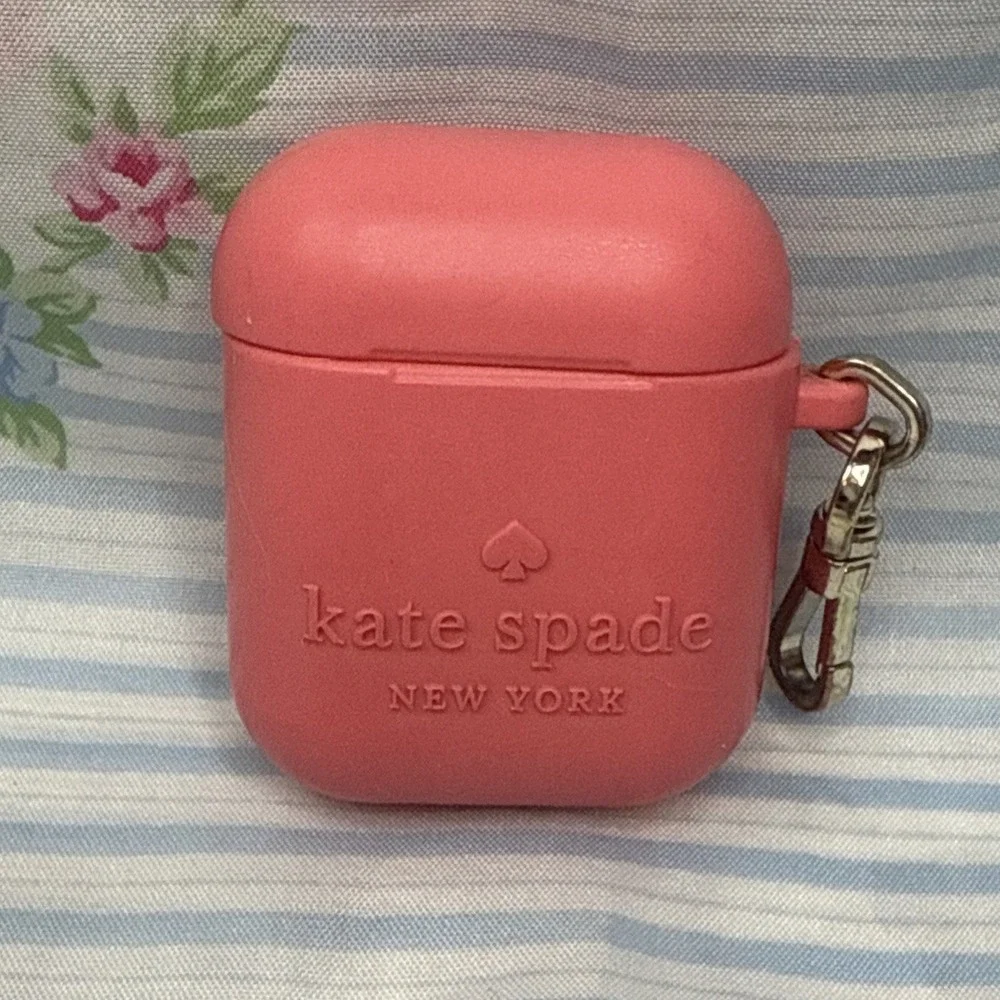 Kate Spade New York‎ Pink Silicone AirPods Case Cover Keychain Clip